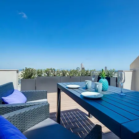 Ferienwohnung Luxury Penthouse With Terrace And Views San Ġiljan Exterior foto