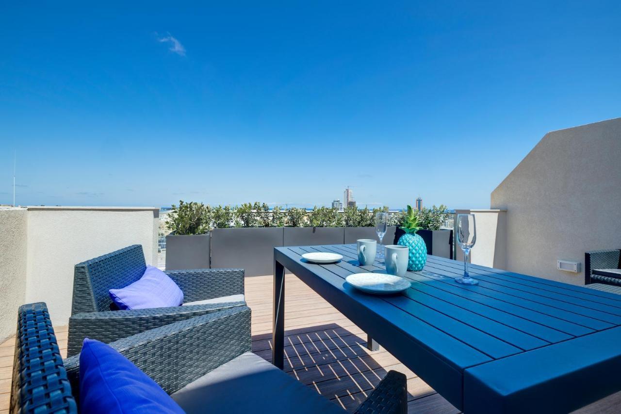 Luxury Penthouse With Terrace And Views Appartement *