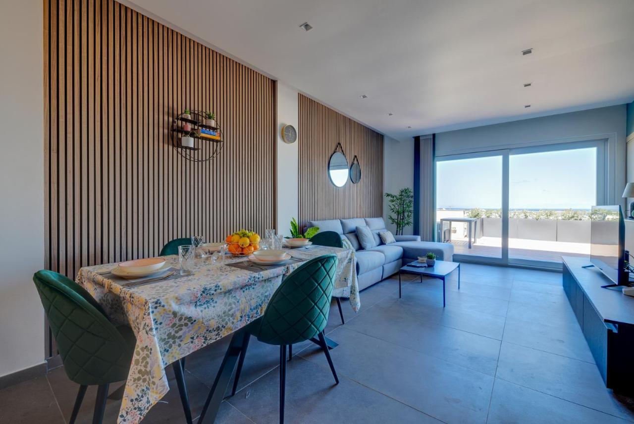 Luxury Penthouse With Terrace And Views Appartement *