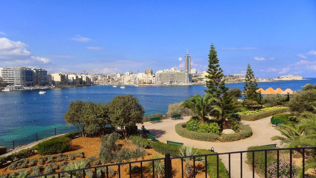 Luxury Penthouse With Terrace And Views Appartement *